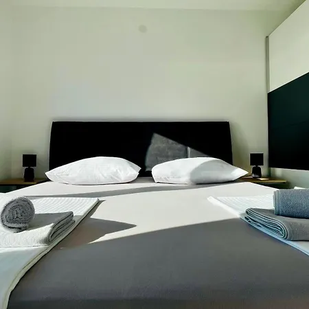 Mistral D Apartman *