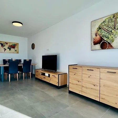 Mistral D Apartman *